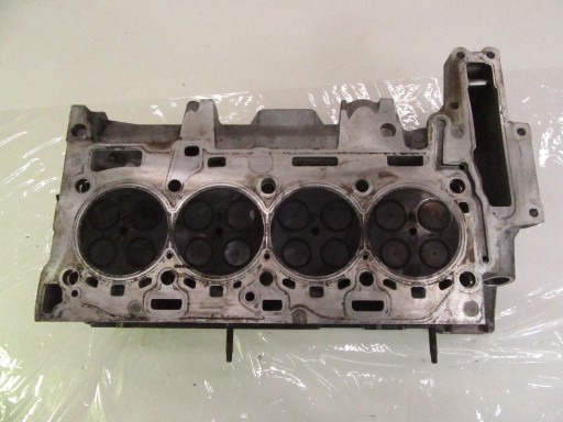 kopf zylinderkopf der Zylinder BMW e60 e61 e81 e83 e84 e87 e90 e91 e92 N47 177km N47d20