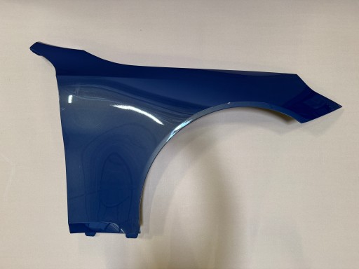 BMW M5 G90 G99 blatník pravý předek originál OE 41357907842 Blau