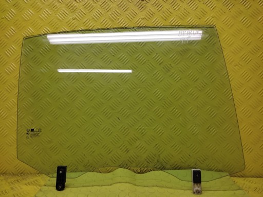 KIA OPIRUS window door right rear part