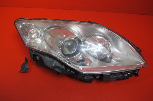 89901837 BK91 - Renault laguna 3 iii 07-13 ксеноновая фара правая передняя 260100035r