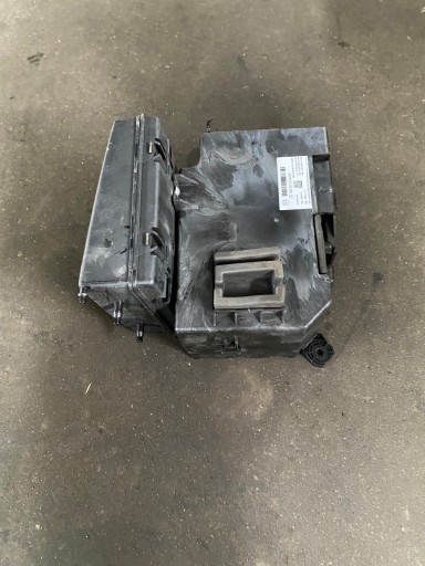 MERCEDES E 213 ЗАМОК СИДІННЯ НАСОС 0008002300