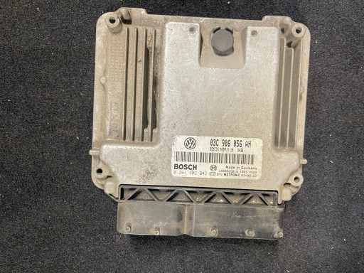 Контролер двигуна комп'ютера № 03c906056ah виставляю рахунок