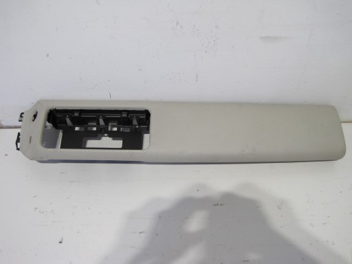 lišta konzoli RANGE ROVER VELAR J8A2-04268