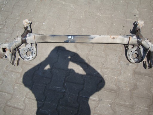 Toyota yaris ii 06-11 балка задней подвески