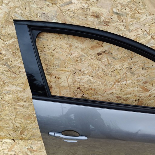 Renault Clio IV 2015 front side right door front