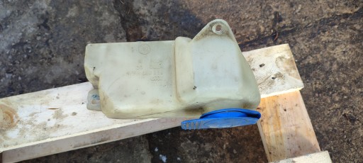 Behälter des Gasses do Spritzdüse des Fensers AUDI A4 B6 8E0955453K