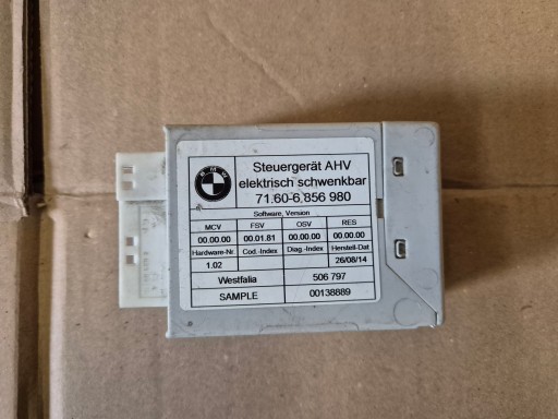 8K0807233 - Bmw 5 f10 f11 10- гачок модуль westfalia контролер 6856980