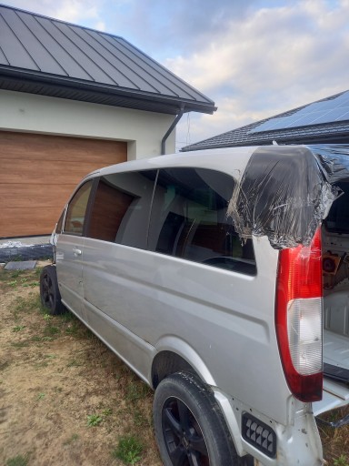 22QMERCE - ОРИГІНАЛЬНЕ ЗАДнє СКЛО ЛІВЕ ПРАВЕ MERCEDES VITO VIANO W639 ТОНОВАНЕ