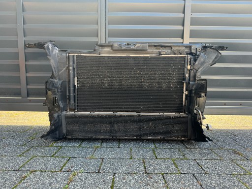 Решітка радіатора передня audi q5 8r 2.0 tdi