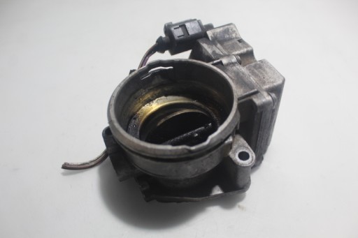 Дросельна заслінка VOLKSWAGEN PASSAT B6 1.9 TDI