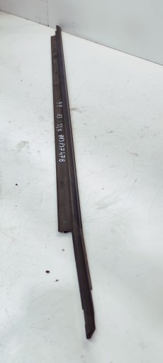 moulding dust SZYBE door right front AUDI A3 8V 8V3837478 MAT