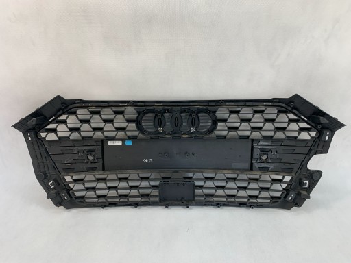 Grill Kühlergrill Audi A1 2 II 18r PDC a 1 2018 82A853653 06.25