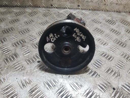 servo pump VOLVO V 40