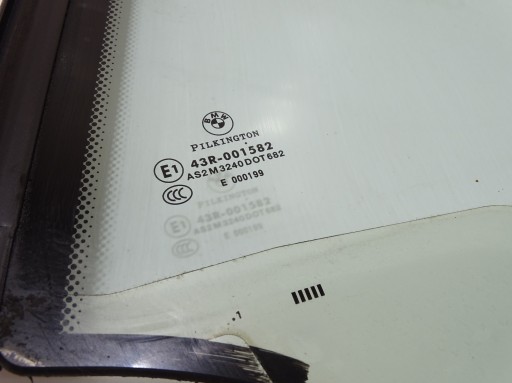 window left rear part BMW E88
