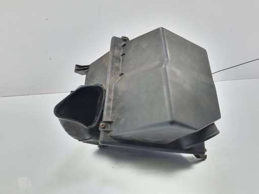 Корпус фильтра 077133837S AUDI S8 D2 LIFT