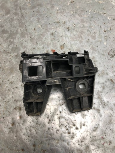 bumper bracket right rear part VW PASSAT B8 KOMBI 3G9807484A
