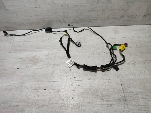 Mercedes-Benz GLK (X204) 2013 front right bundle przewodow door przednich
