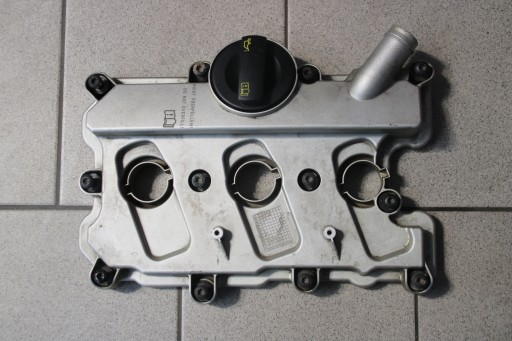 AUDI A4 A6 A8 3,0 TFSI Abdeckung der Ventile 06E103471S