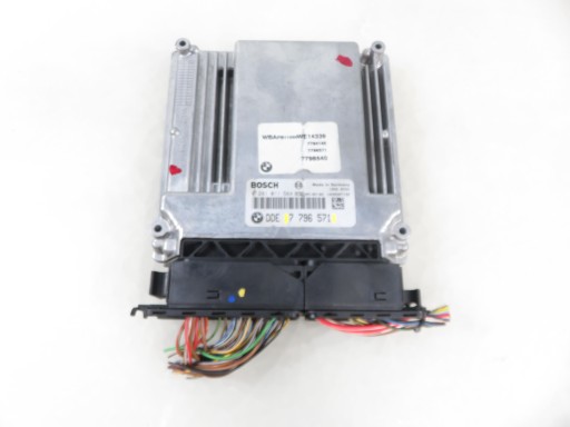 Контроллер двигуна bmw x3 (e83) 7796571