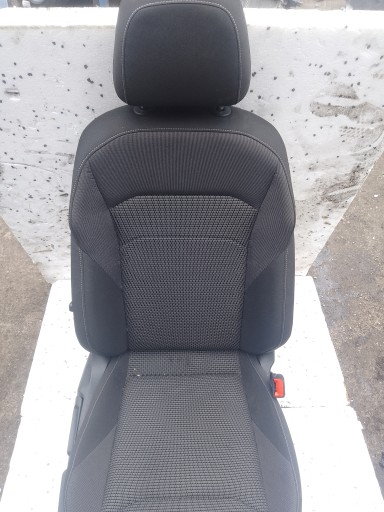 sedačka spolujezdce Volkswagen Arteon