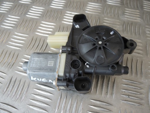 CM0940800 - Мотор открывания окна ford kuga mk3 escape 0130822090
