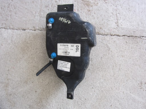 16117175078 - Bmw e53 x5 угольный фильтр расширительного бачка