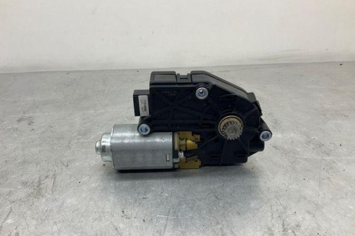 Модуль люка bmw 5 (g30) 1761283a 2.0l бензин 185kw 2017 р.в.