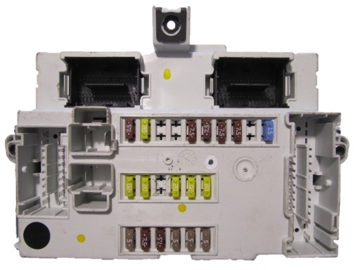 FIAT 500L МОДУЛЬ BODY BSI BCM 52094049