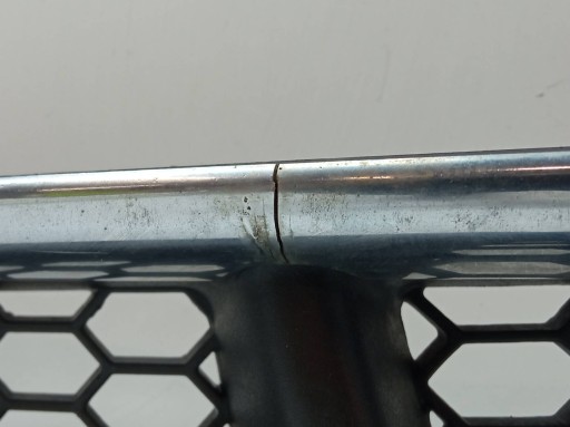 grid of a bumper left front LIFT LS380121 Alfa Romeo GT and (2003-2010)