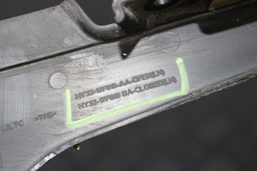 Schmutzfänger Blende Abdeckung links heck HY32-17F018-AA LAND ROVER DISCOVERY V 5 L462