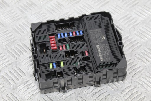 284B74JU1C - Блок запобіжників bsi renault alaskan