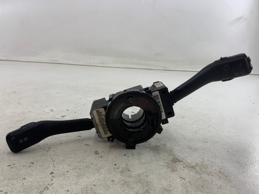 8L0953513G PRELACZNIK ZESPOLONY SKODA FABIA e