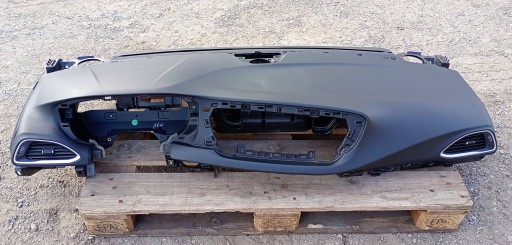 dashboard instrument panel console airbag airbag Chrysler Pacifica 2017