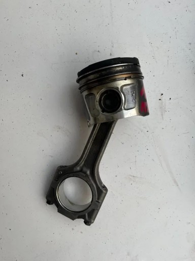 FIAT DOBLO II ПОРШЕНЬ ШАТУН 1.6 M-JET 2015-