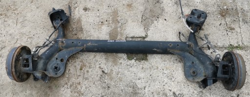 Задня балка ford courier