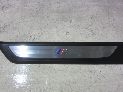 BMW 7 F02 moulding inner cap threshold rear left 8046291 51478046291