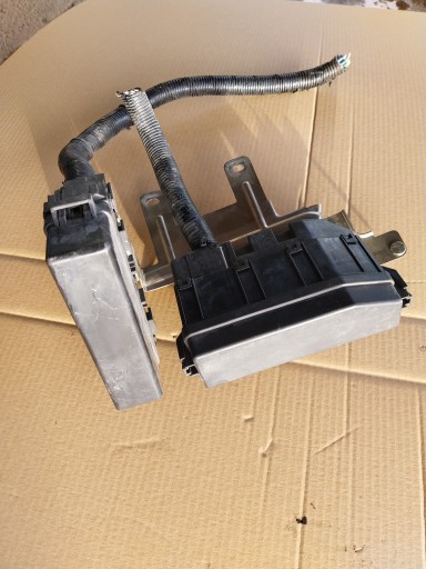 БЛОК ЗАПОБІЖНИКІВ NISSAN X TRAIL T32 1.6 DCI