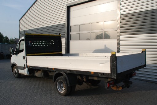 IVECO DAILY PAKA ВСТРОЕННАЯ ПЛАТФОРМА