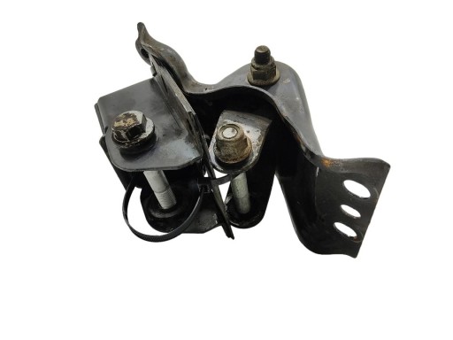 МОНТАЖНИЙ КРОНШТЕЙН ЗАДНЬОЇ ПРУЖИНИ MASTER II MOVANO A 1998-2009