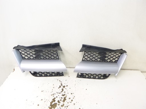Griglia GRIGLIA Mitsubishi Outlander e A31 2004r.