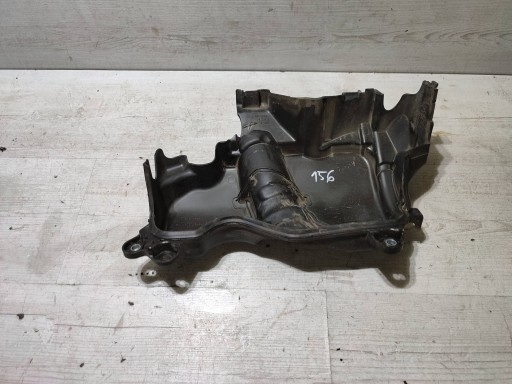 Mercedes-Benz GLA W156 2015 cover upper of the engine