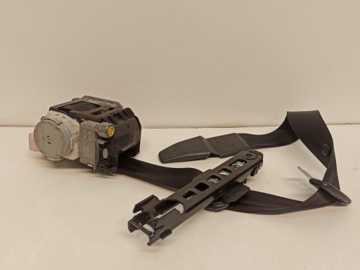 AUDI A4 B8 передній правий ремінь 8K1857706AJ