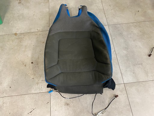 BMW i3 подушка в сиденье водителя левая рука водителя