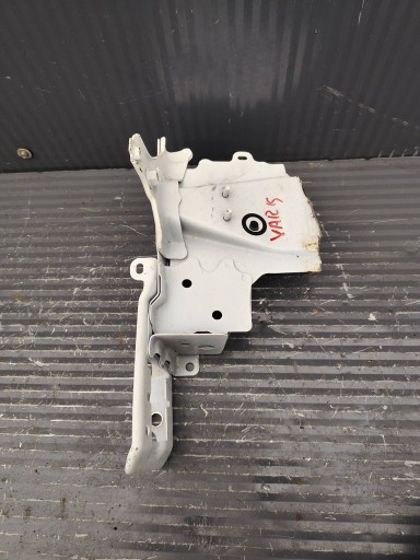 TOYOTA YARIS IV front body quarter left