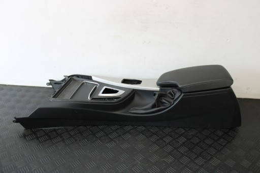 TUNEL mitte Armlehne BMW 3 F30 F31 KOMBI LIFT LCI
