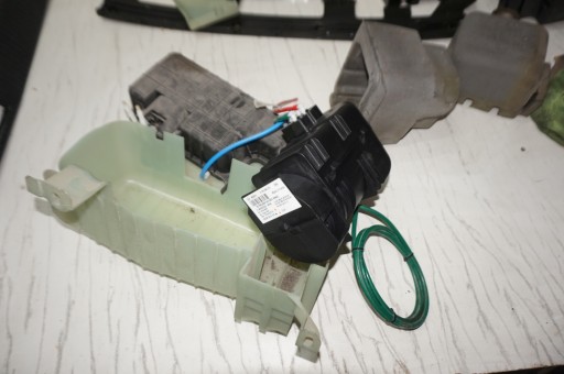 Mercedes w221 s-class насос седла насоса вакуумный динамический 2218000748