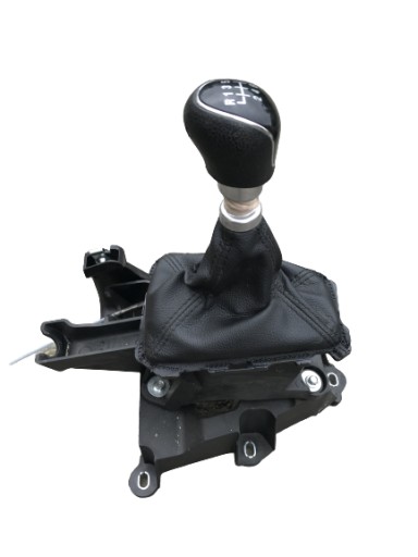 BV6R-7C453-CAE - РЫЧАГ ПЕРЕКЛЮЧЕНИЯ ПЕРЕДАЧ FORD FOCUS MK3