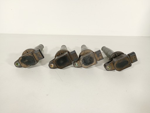 Toyota Yaris 1 00-06 coil coils ignition OE 9008019021