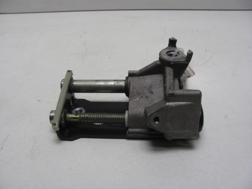 Mercedes R129 Механизм регулировки правого подголовника