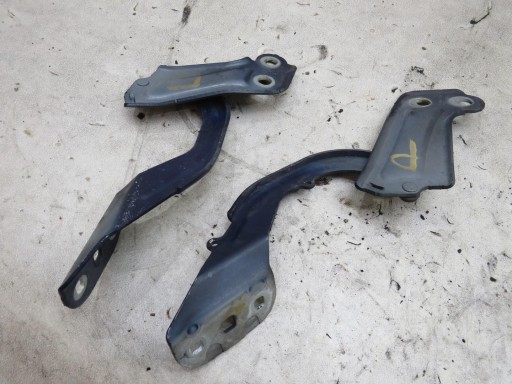 Петля капота правая KUGA MK2 BM51-A16800-AD